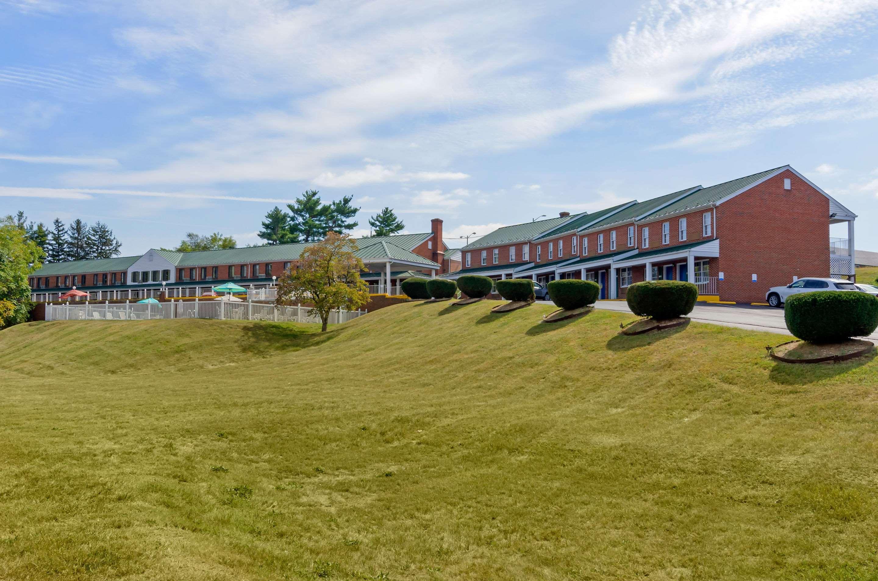 Quality Inn Waynesboro - Skyline Drive Dış mekan fotoğraf