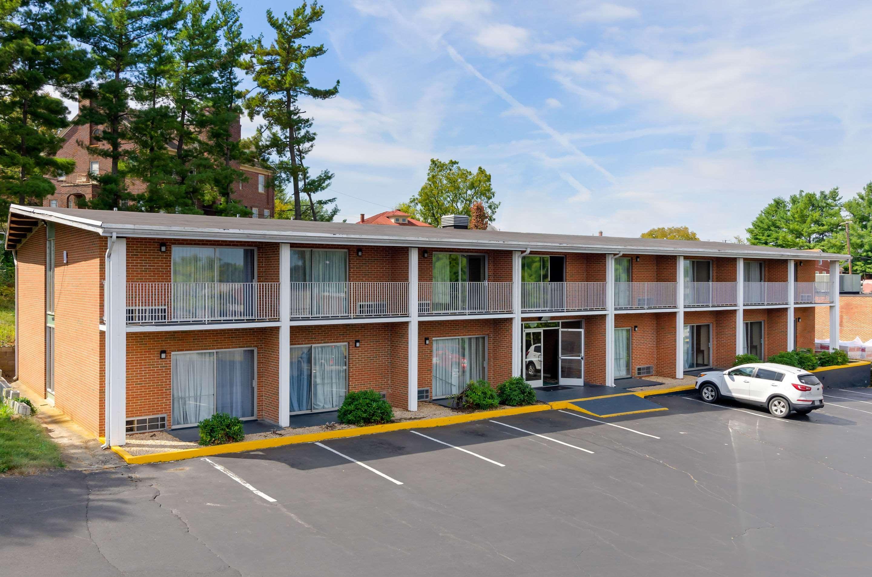 Quality Inn Waynesboro - Skyline Drive Dış mekan fotoğraf