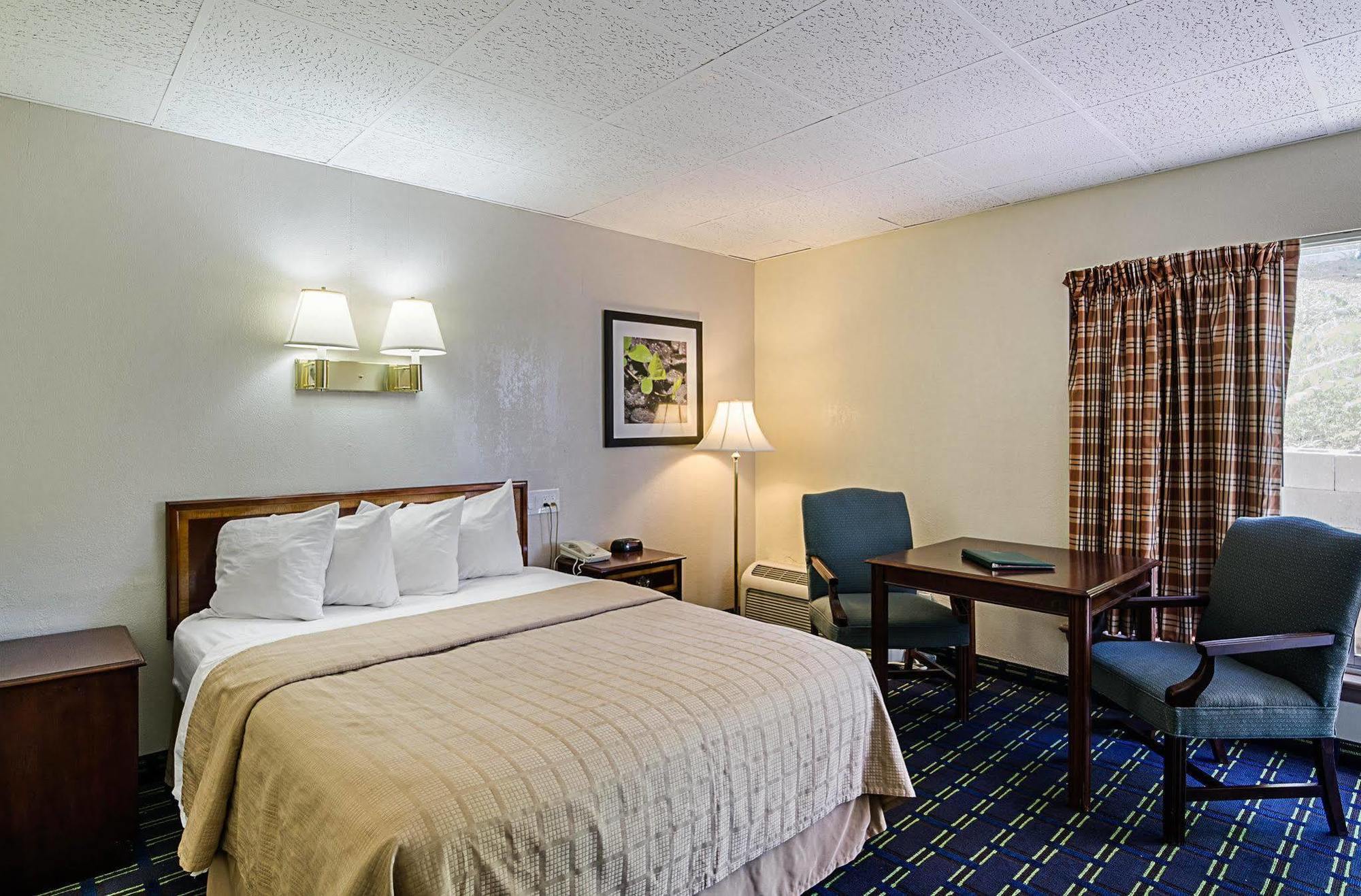 Quality Inn Waynesboro - Skyline Drive Dış mekan fotoğraf